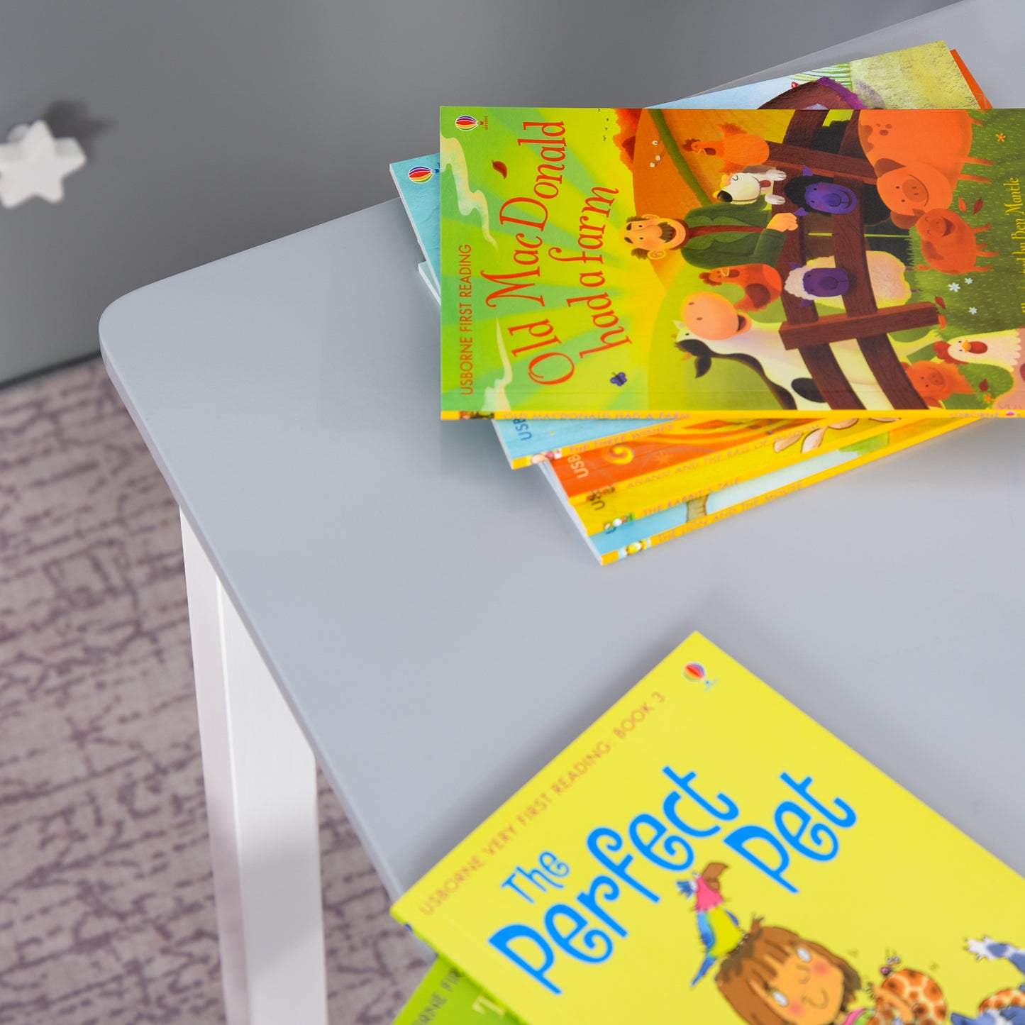 Kids Table and Chair Set With Storage